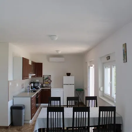 Apartment Ines 2 Novi Vinodolski