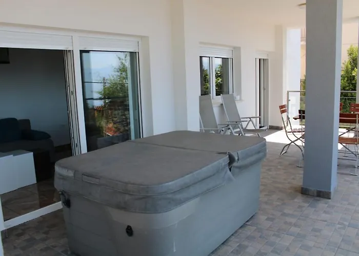 Ines 2 נובי ווינודולסקי