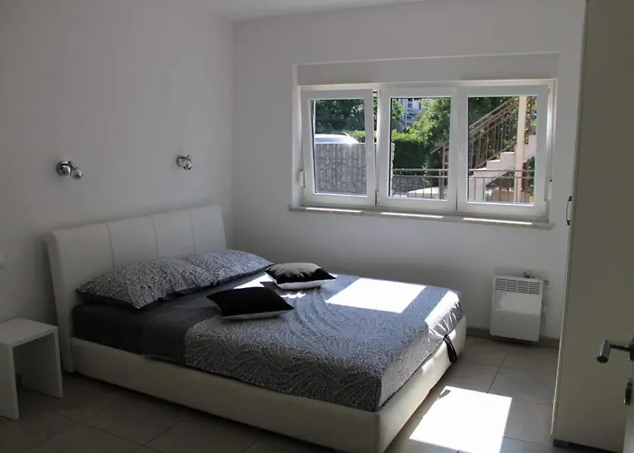 Ines 2 Appartement *